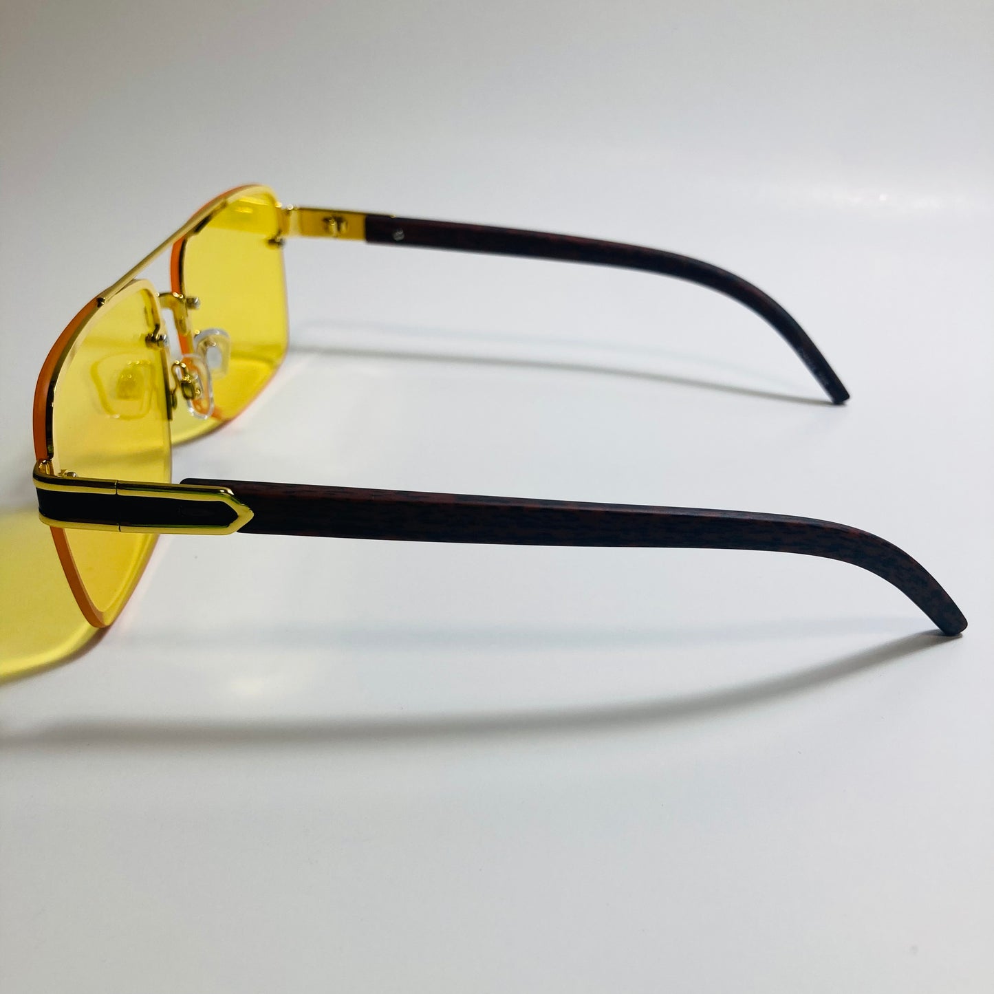 mens and womens yellow and gold aviator sunglasses
