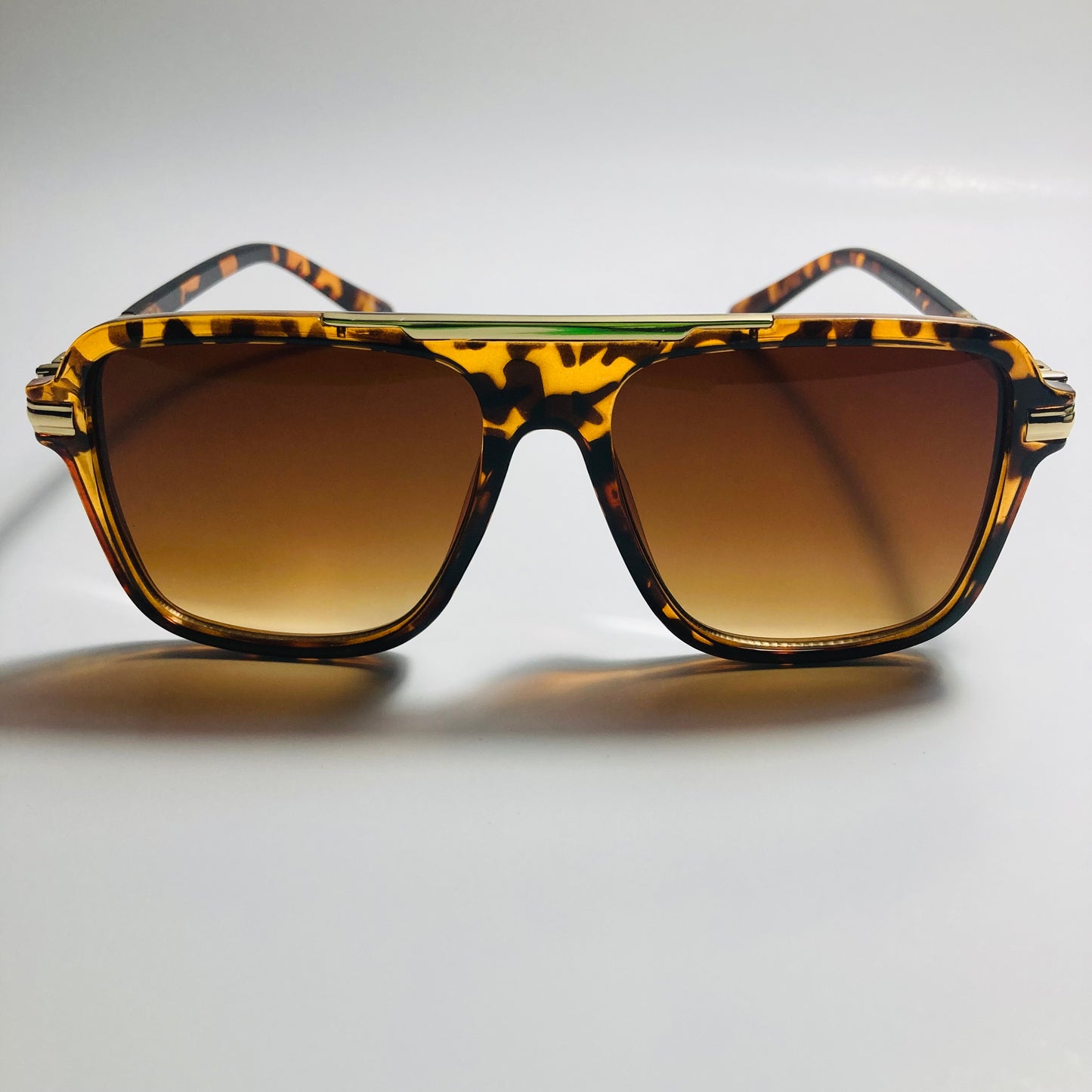 mens and womens brown aviator sunglasses
