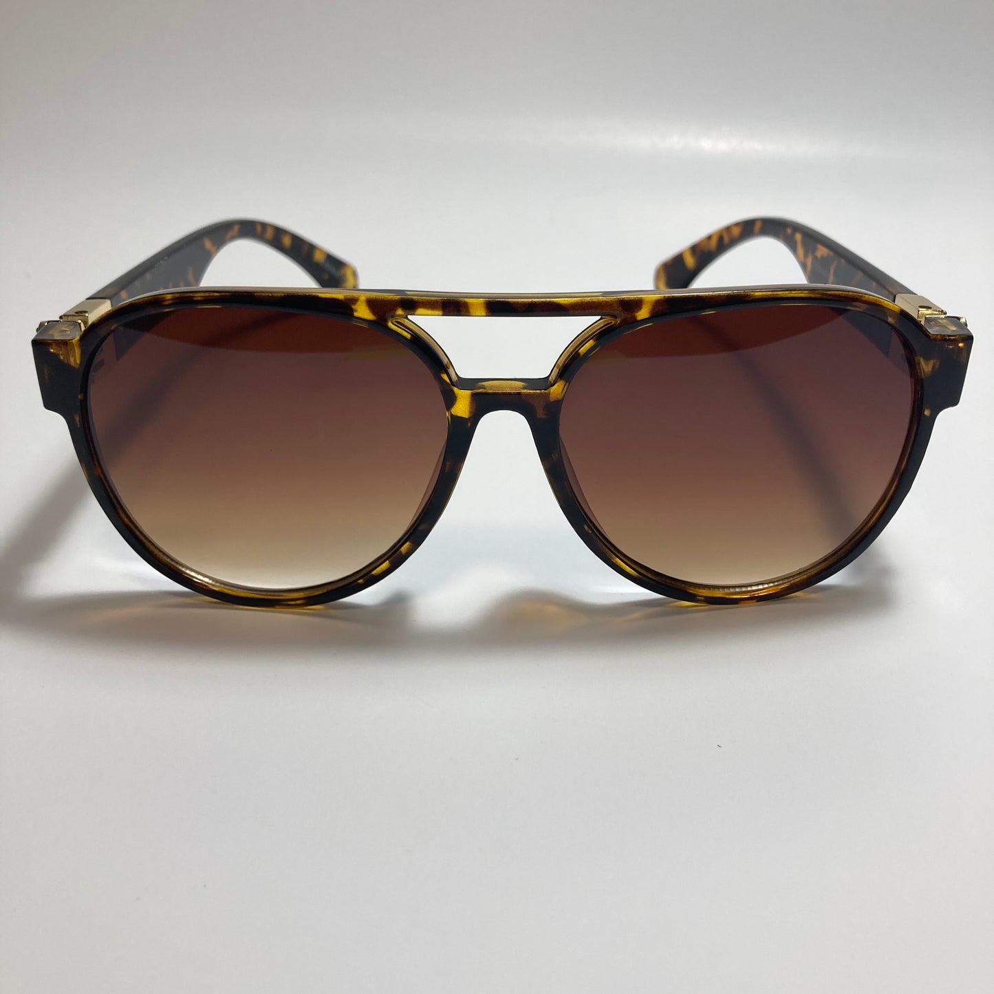 mens and womens brown aviator sunglasses