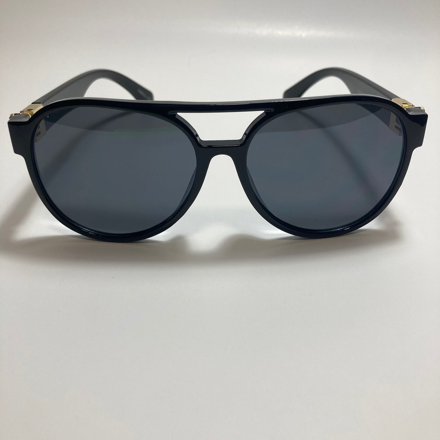 mens and womens black aviator sunglasses