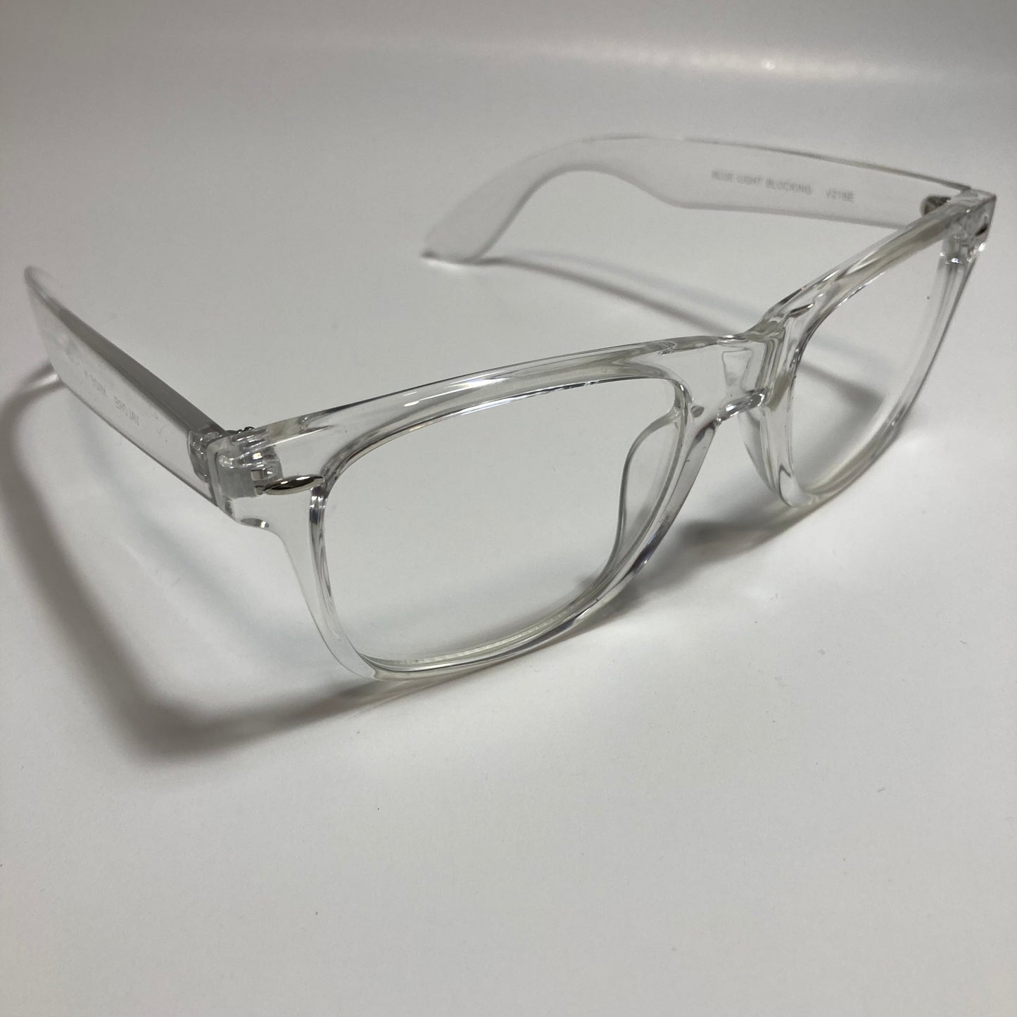 mens and womens blue light blocking glasses