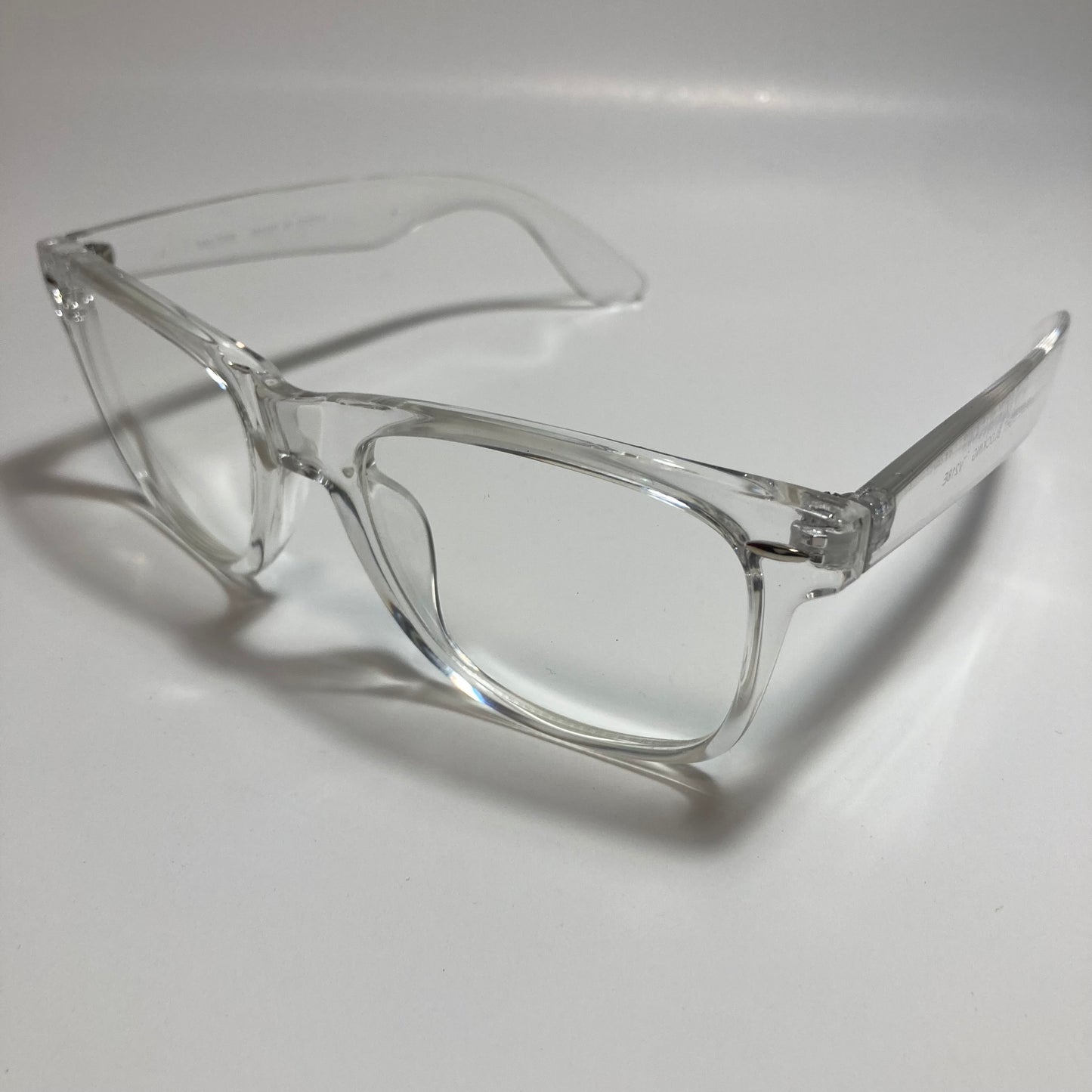mens and womens blue light blocking glasses