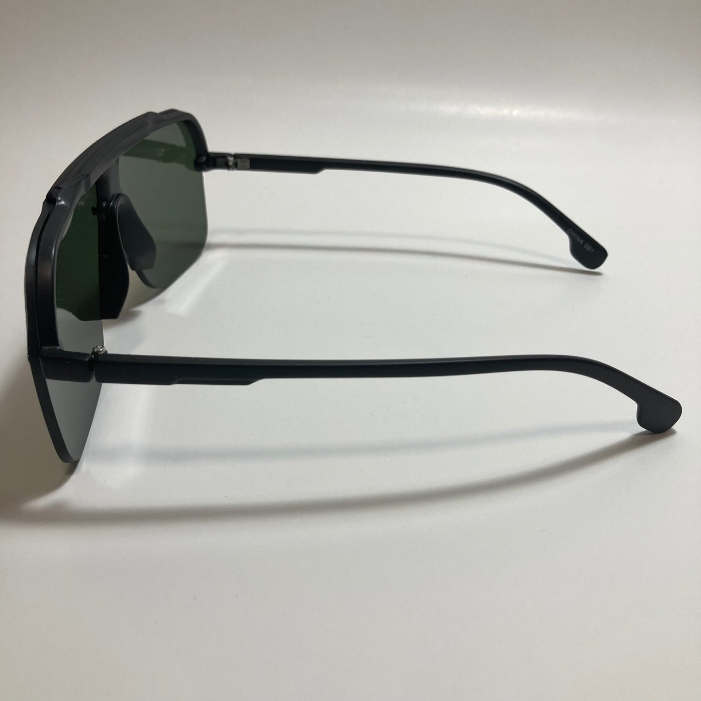 mens black and green aviator sunglasses
