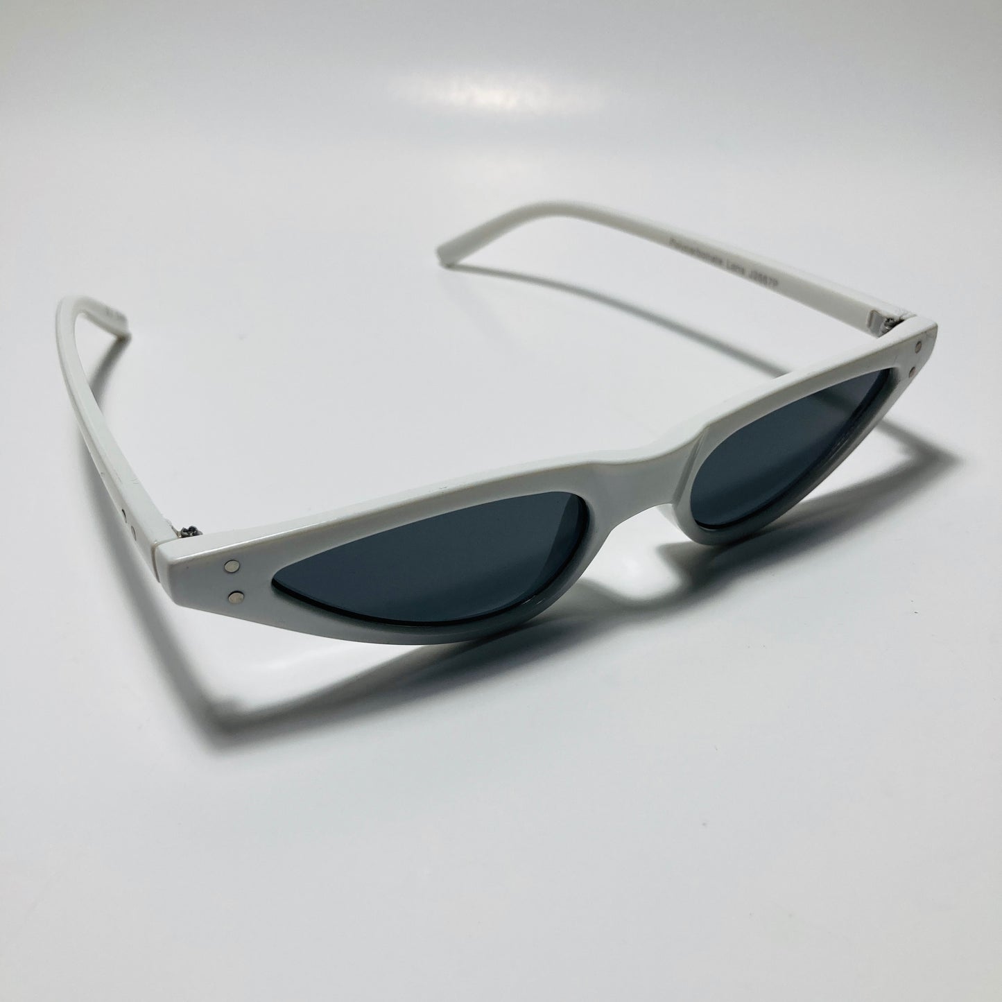 womens white and black skinny cat eye sunglasses