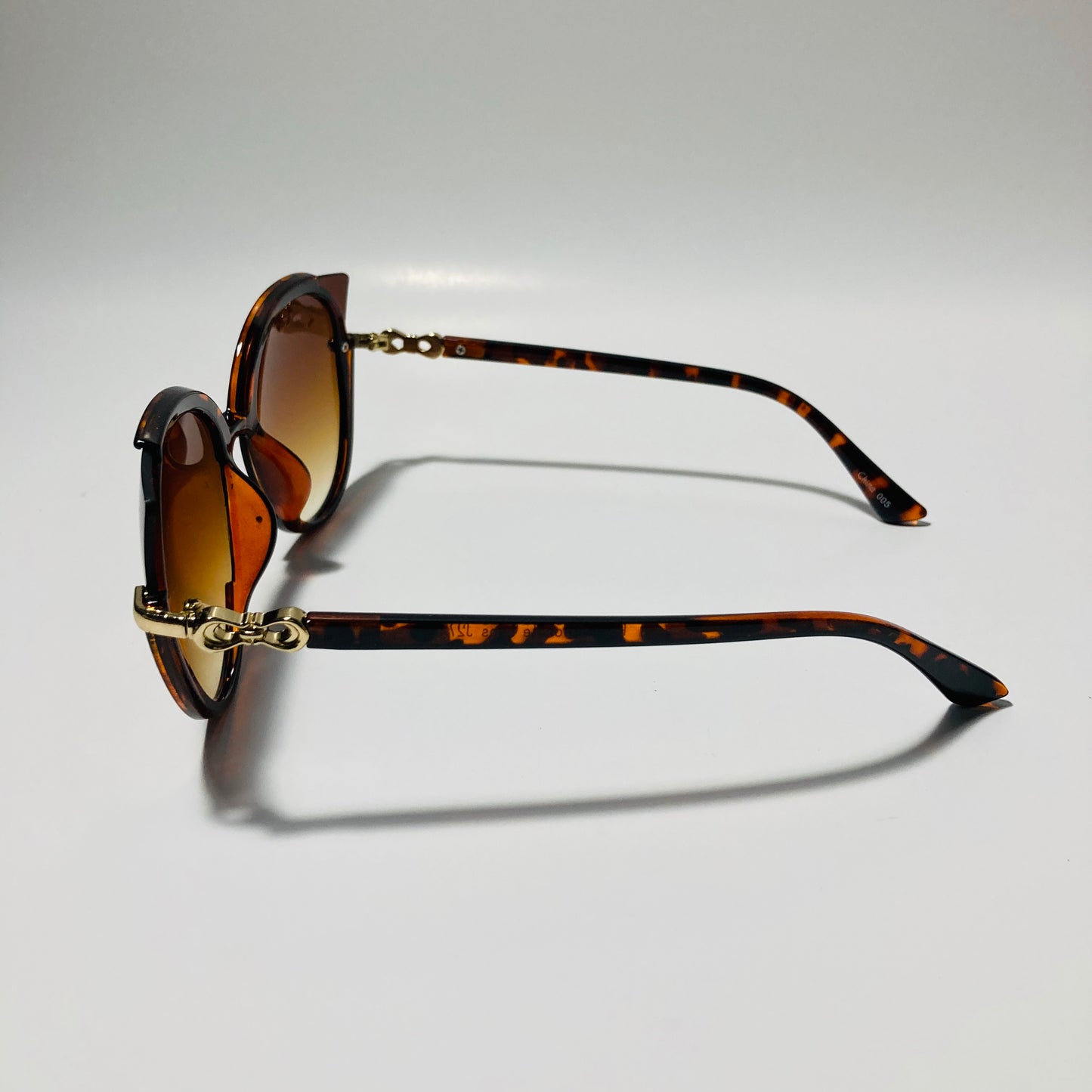 Womens brown cat eye sunglasses