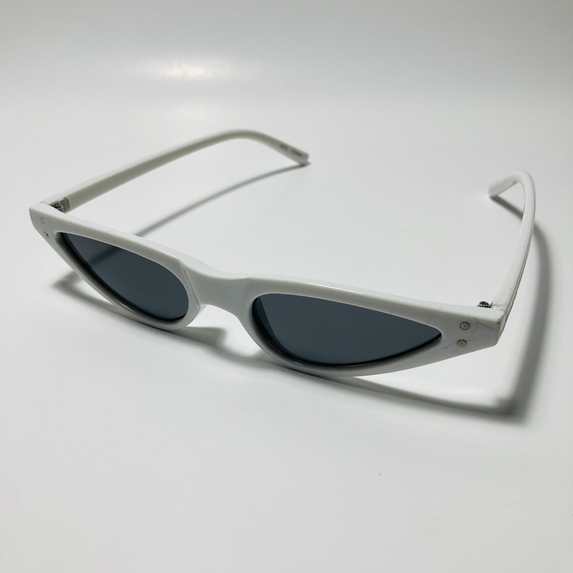 womens white and black skinny cat eye sunglasses