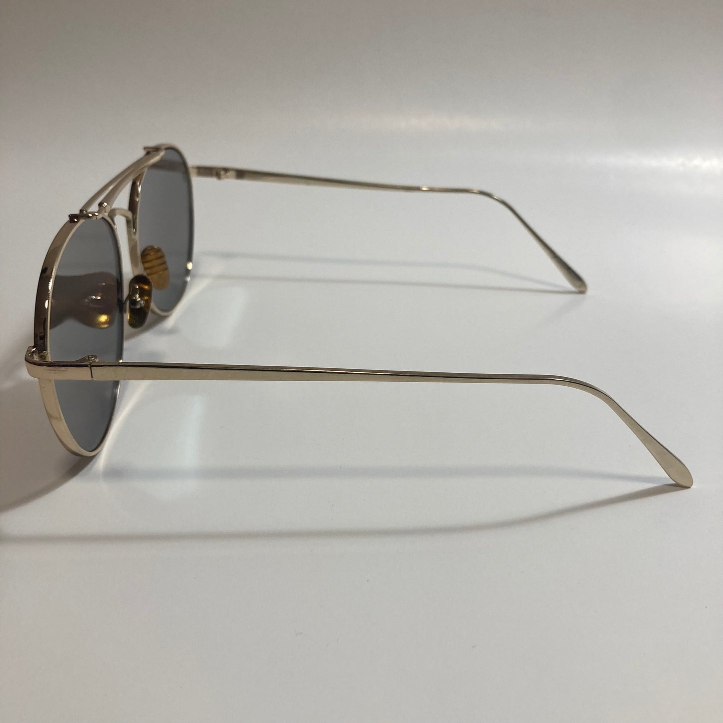 mens and womens gold and green mirrored aviator sunglasses