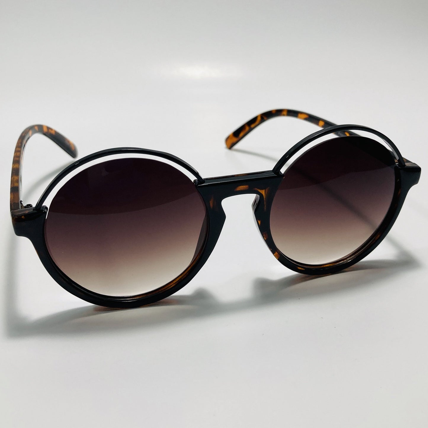womens brown and gold round sunglasses
