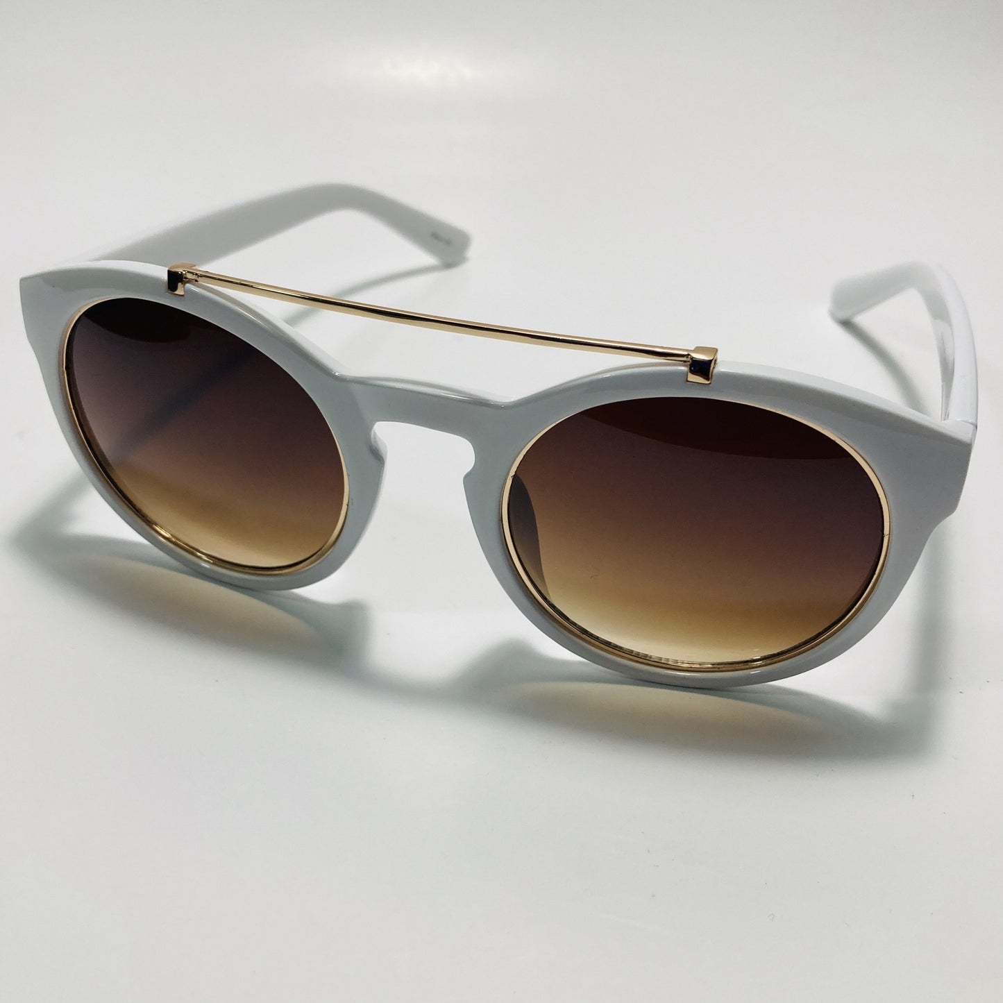 Keywords: Tortoise Sunglasses, Gold Sunglasses, Italian Sunglasses, Chic Sunglasses, Affordable Sunglasses, Cheap Sunglasses, Round Sunglasses, Circular Sunglasses, Circle Sunglasses, Gradient Lens Sunglasses, Ombre Lens Sunglasses, Tiger Sunglasses, White Sunglasses, Silver Sunglasses, New York Sunglasses, NYC Sunglasses, Shade Phreak Sunglasses, Shade Phreak, The Alegrissimo Sunglasses, Italian Design Sunglasses, Shade Phreak Sunglasses Company, Shade Phreak Sunglass Co.