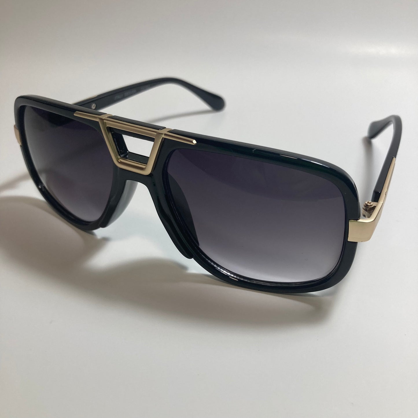 mens and womens black gazelle sunglasses