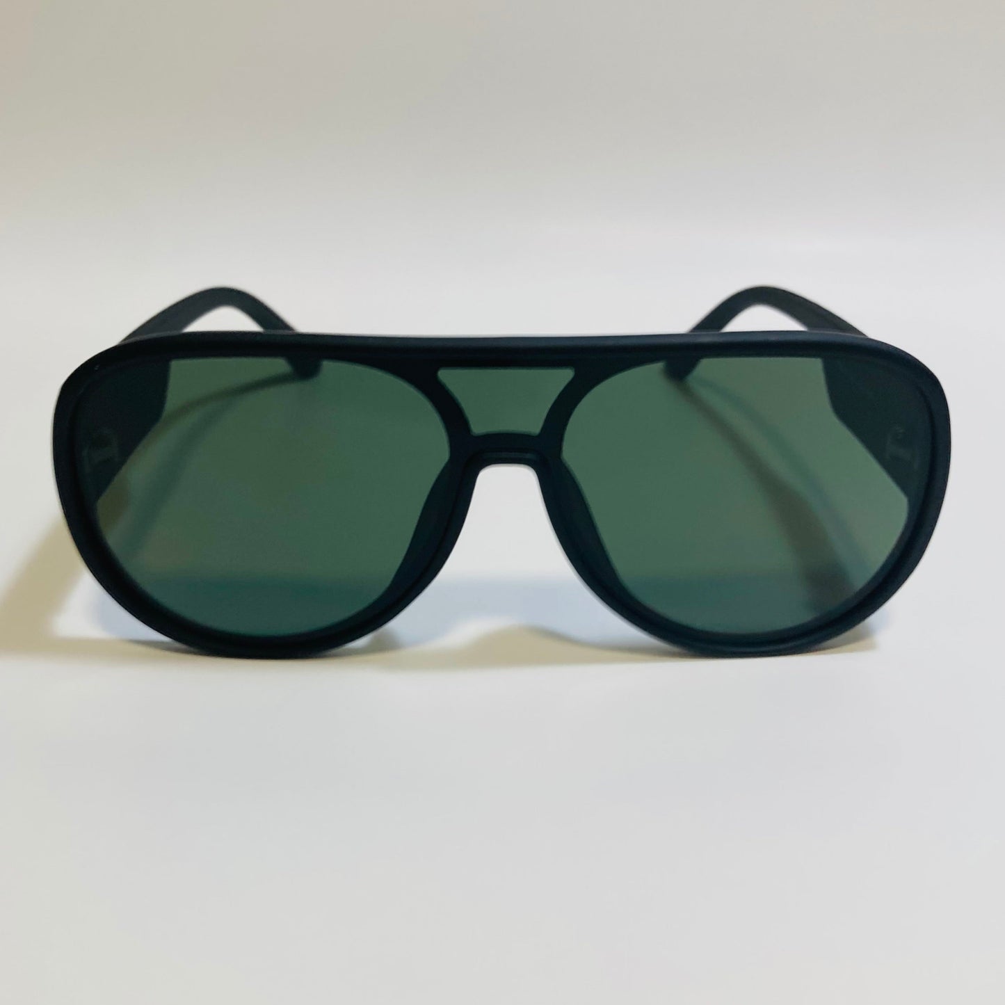 mens and womens black and green retro aviator sunglasses 
