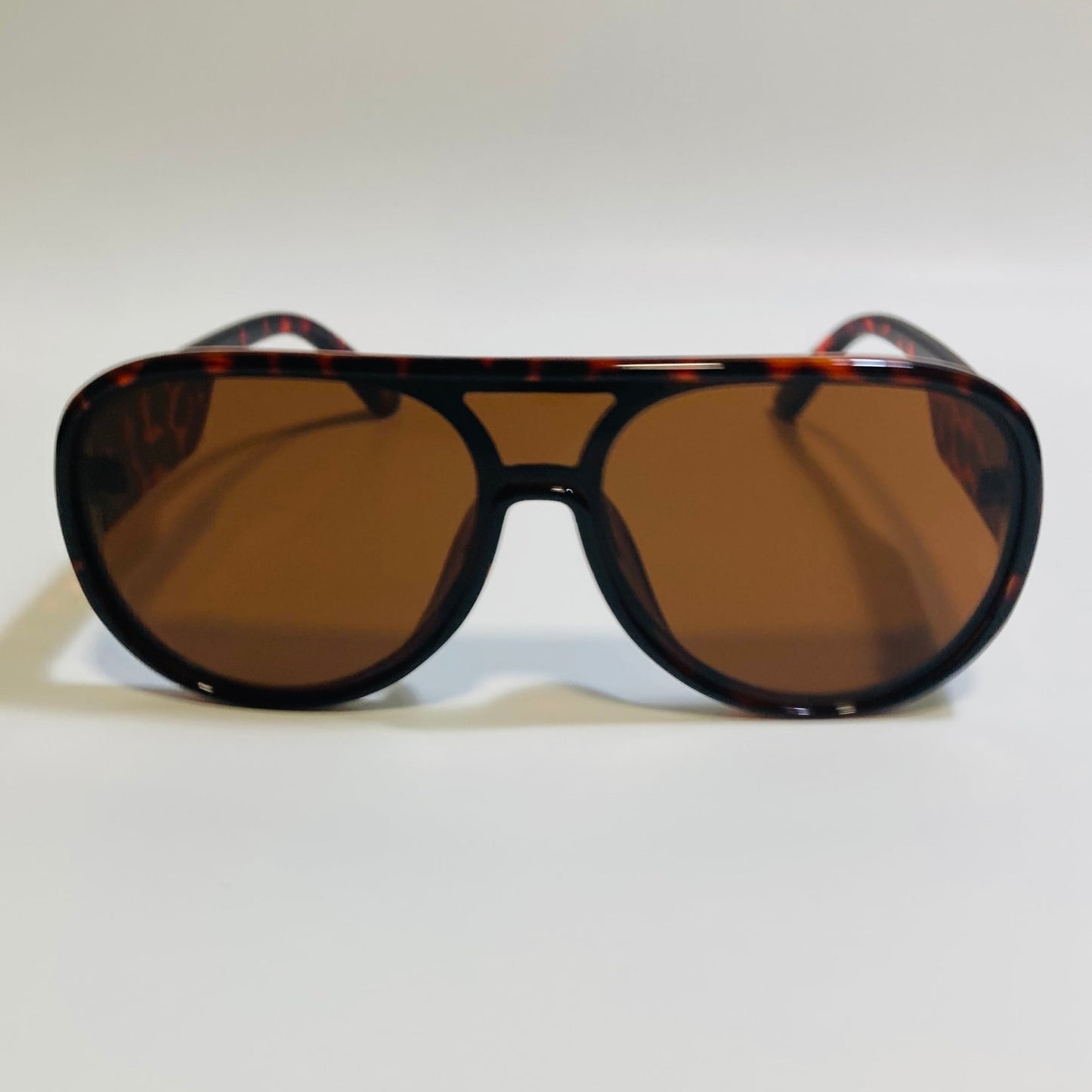 mens and womens brown retro aviator sunglasses 