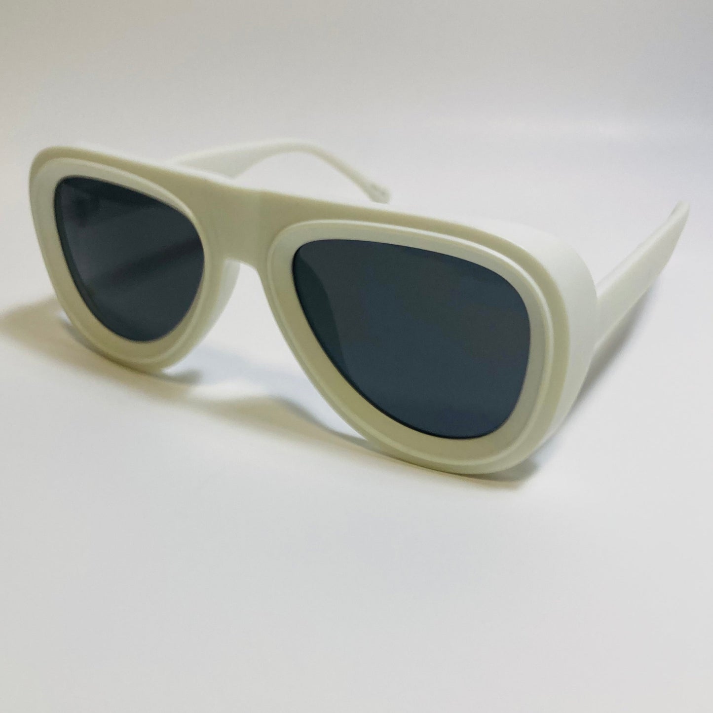 mens and womens unisex white and black thick frame retro aviator sunglasses