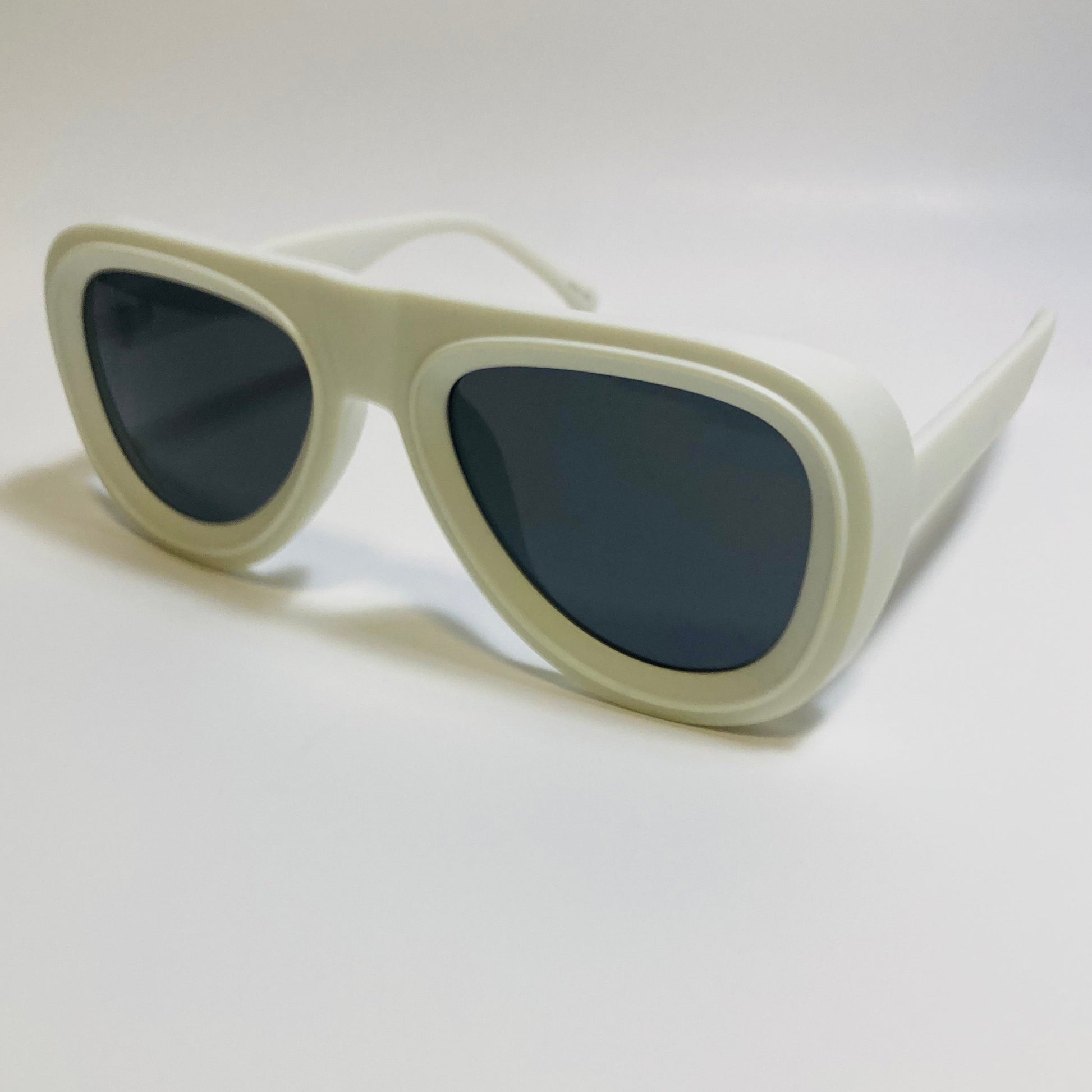 mens and womens unisex white and black thick frame retro aviator sunglasses