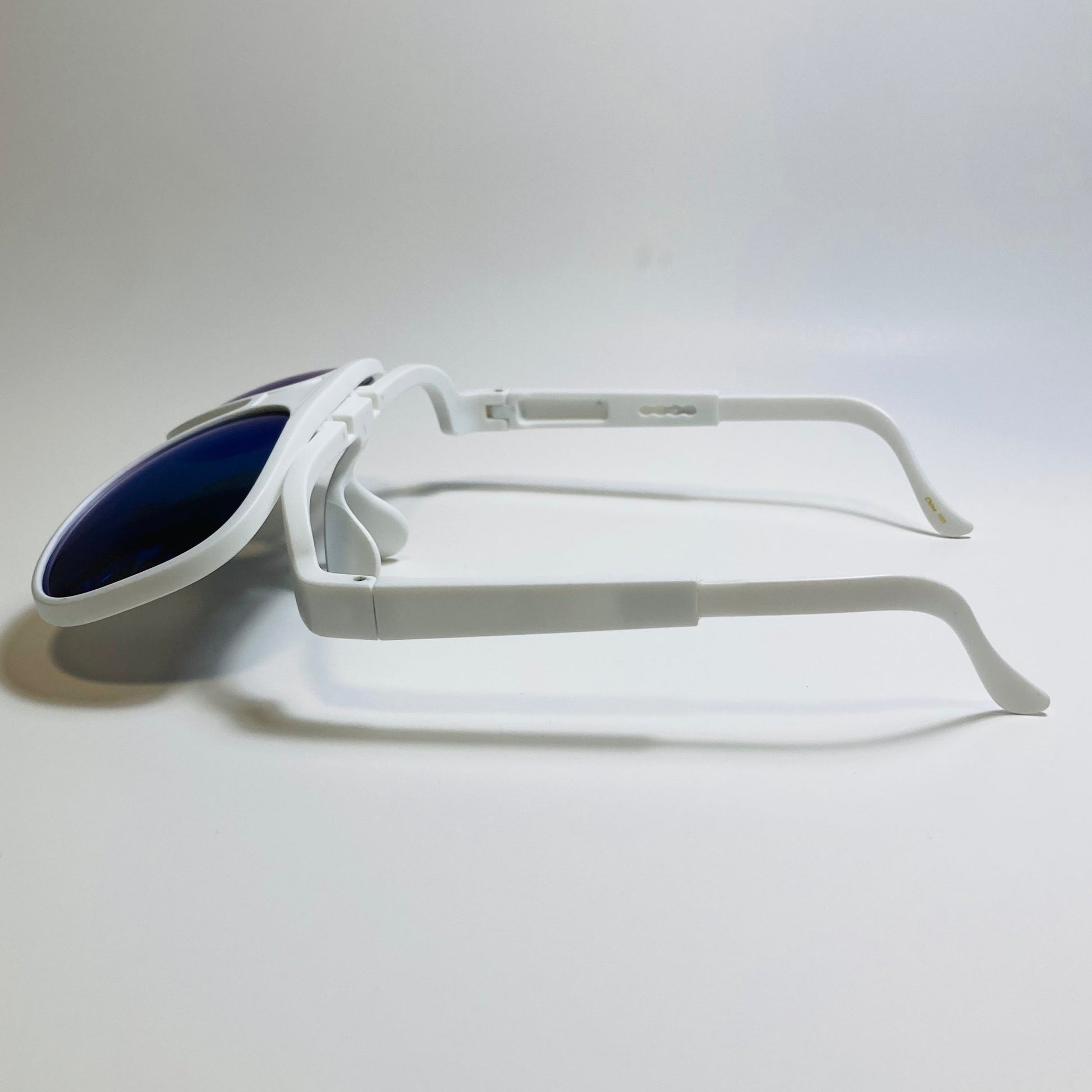 MENS white AND blue retro flip aviator mirrored sunglasses